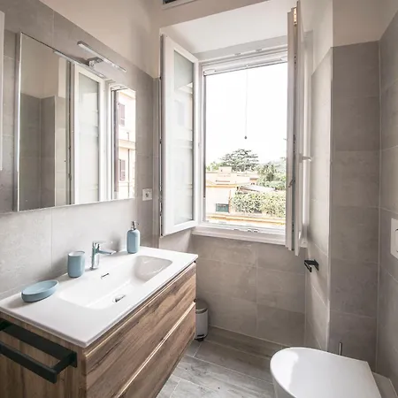 Esa Flaminio * Ρώμη