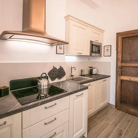 Esa Flaminio * Ρώμη