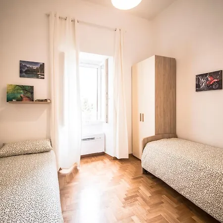 Esa Flaminio Διαμέρισμα *