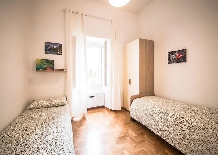 Esa Flaminio דירה *